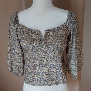 Vigoss Blue and Cream Floral Blouse